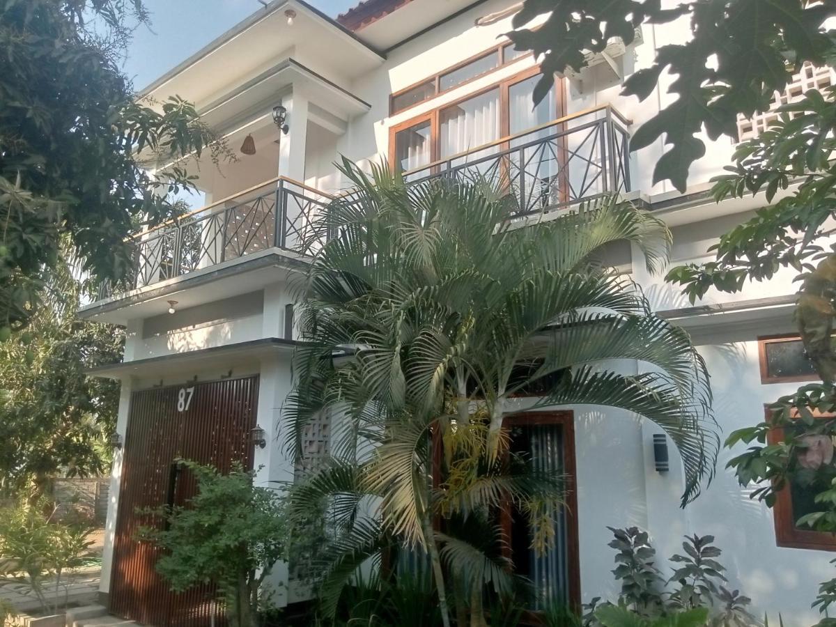 Kuta  Warm Villas Lombok מראה חיצוני תמונה